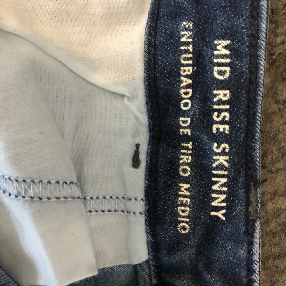 Universal Thread Jeans - Picture 5 of 6